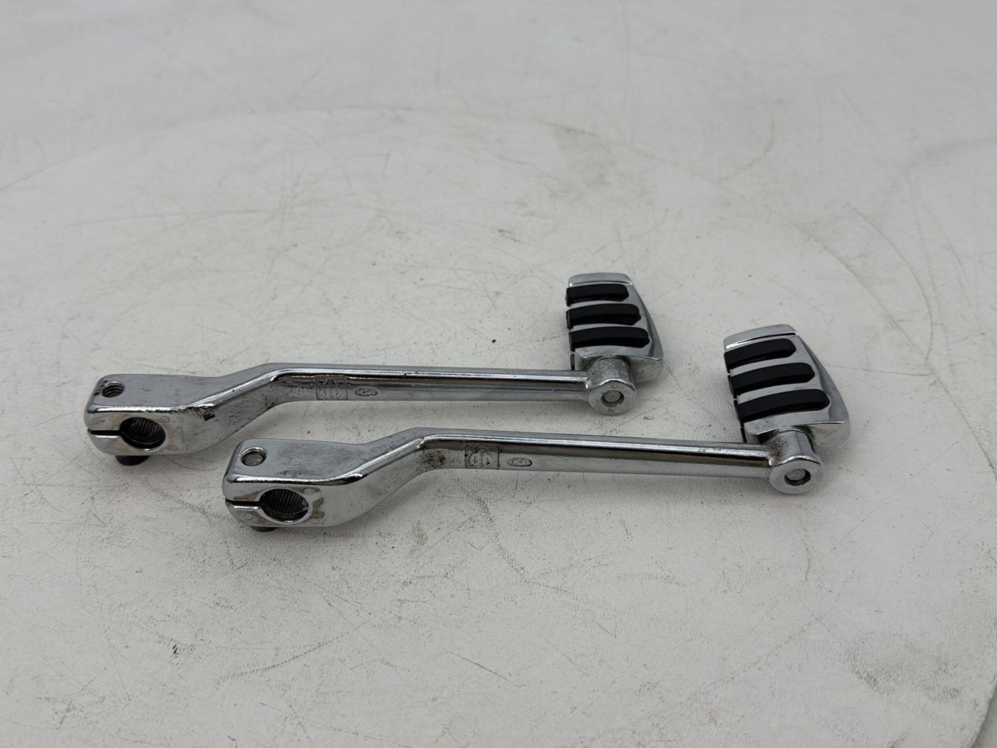 1999 - 2006 Harley-Davidson Touring Electra Glide Gear Shifter Lever Pedal Pedals 33895-82D