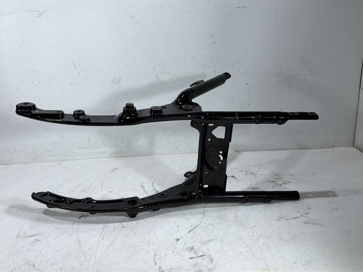 2014 Harley Electra Glide Ultra OEM Rear Sub Frame Rail Bar 48079-09BHP
