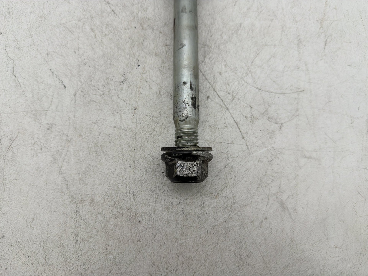 02 Harley Heritage Softail Classic FLSTC OEM Rear Fork Swingarm Pivot Bolt Shaft