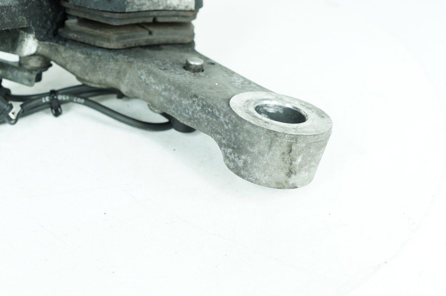1999 - 2006 Harley-Davidson Touring Electra Glide Police Rear Back Brake Caliper 44080-02C