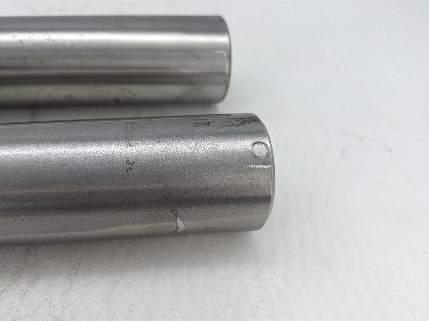 2006 Harley Electra Glide Touring FLHT OEM Front Left & Right Fork Legs Sliders