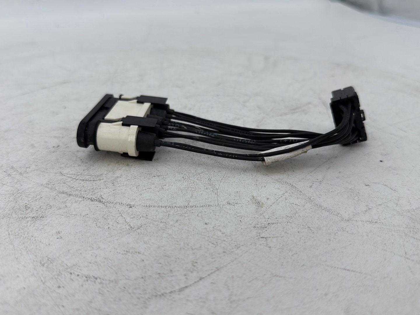 1999 - 2006 Harley-Davidson Touring Electra Glide Ultra Dash Indicator Lamp Wire Plug In 68789-96A