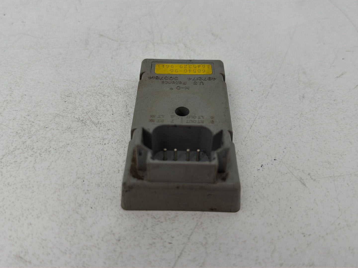 1986 - 1998 Harley-Davidson Softail Heritage Classic Turn Signal Computer Module TSM 68540-96