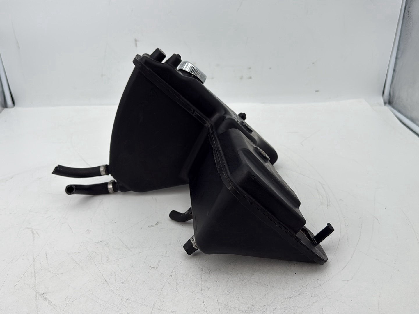 2004 - 2013 Harley-Davidson Sportster 1200 Custom Oil Tank Reservoir Bottle Canister & Dipstick 62888-04