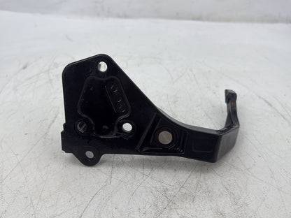 2006 Harley Softail FLSTCI Heritage Classic OEM Right Driver Footpeg Bracket Mount