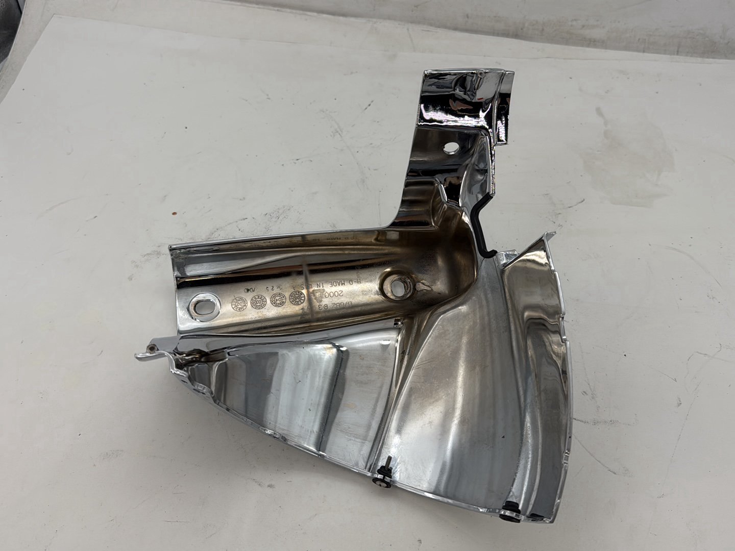 2006 Harley Road King Touring FLHRCI Classic OEM Left Headlamp 1 Nacelle Cover Cowl