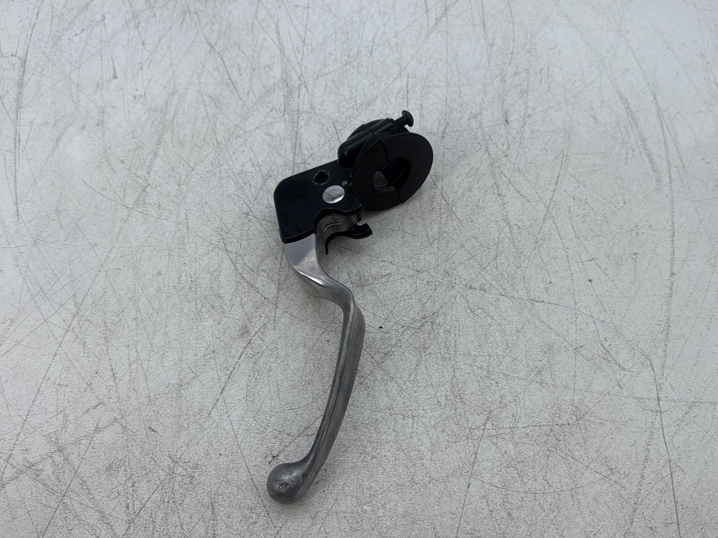 2004 Harley Road King Touring Custom FLHRSI OEM Front Left Hand Clutch Control Lever