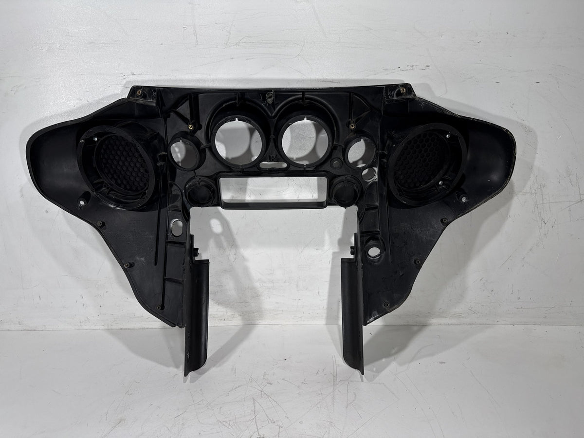 2002 Harley Electra Glide Touring FLHT OEM Front Inner Batwing Fairing Cover