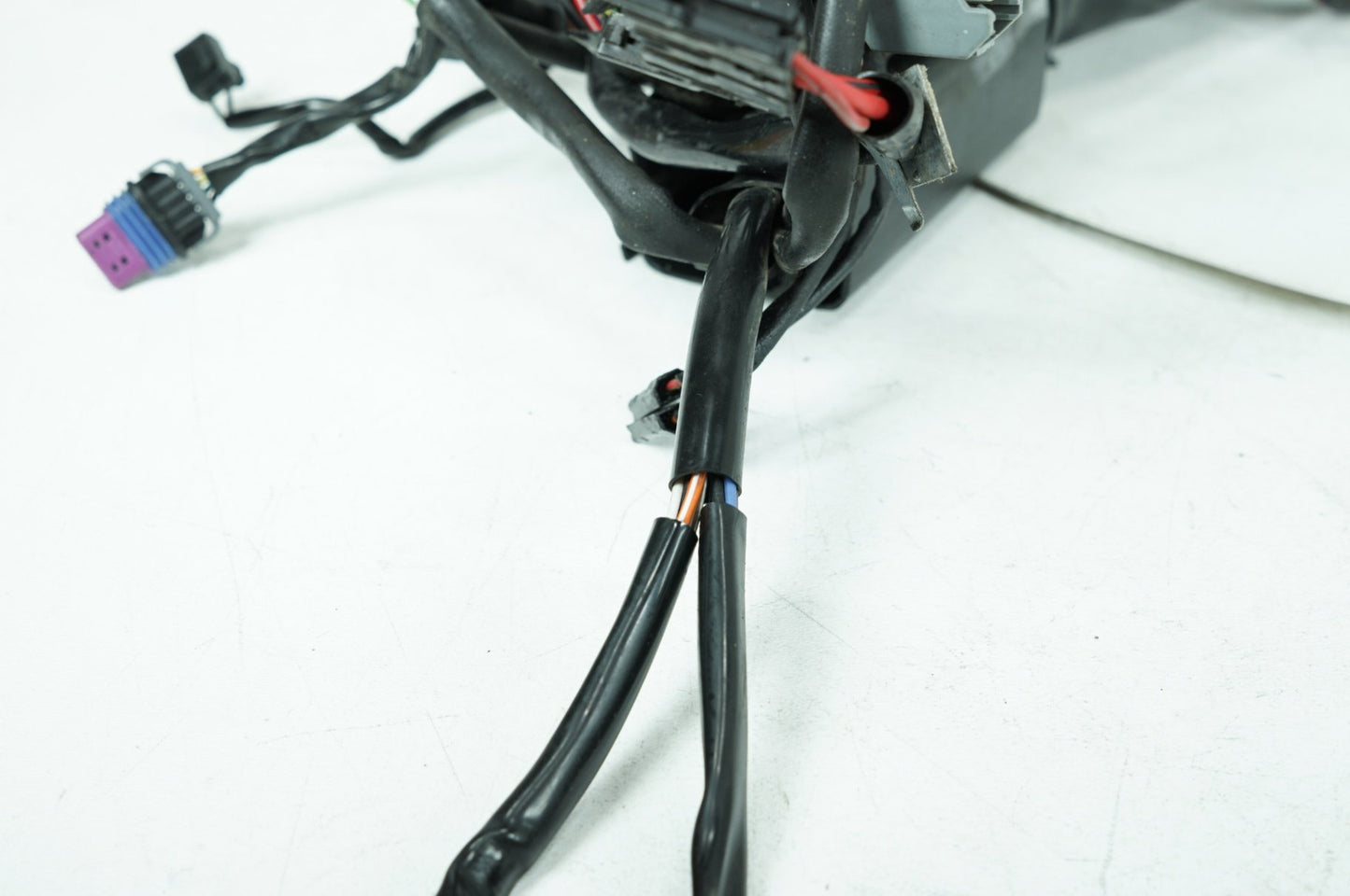 2007 - 2012 Harley-Davidson Softail Deluxe Main Wire Wiring Harness Loom 70431-08A