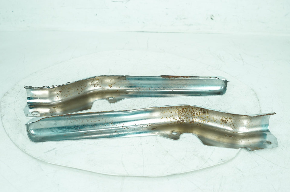 2002 Harley-Davidson Road King Police Fender Strut Bracket 47502-97 FLHPI