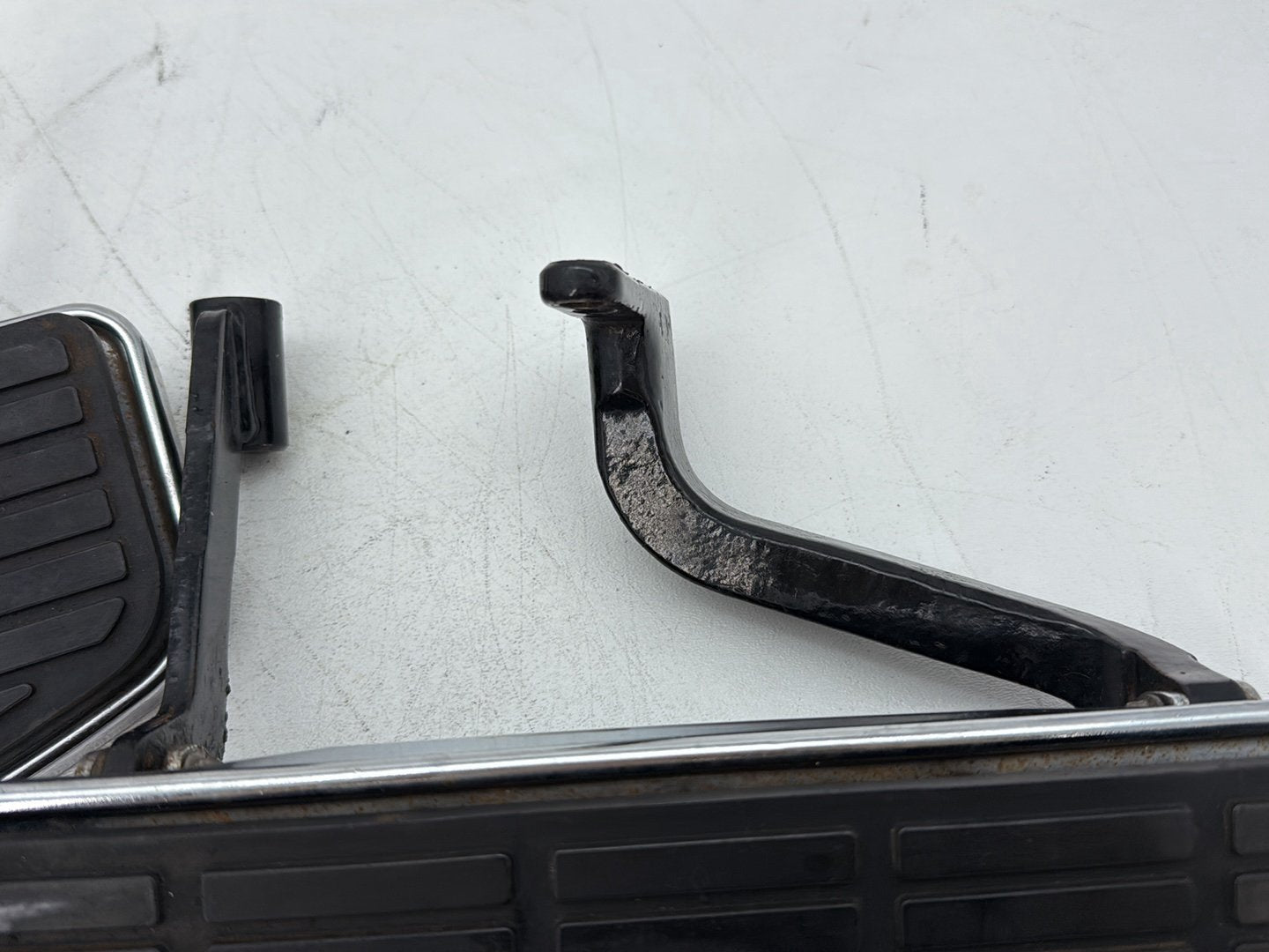 1996 Harley Electra Glide Touring FLHT OEM Left Right Driver Floorboard Foot Rest