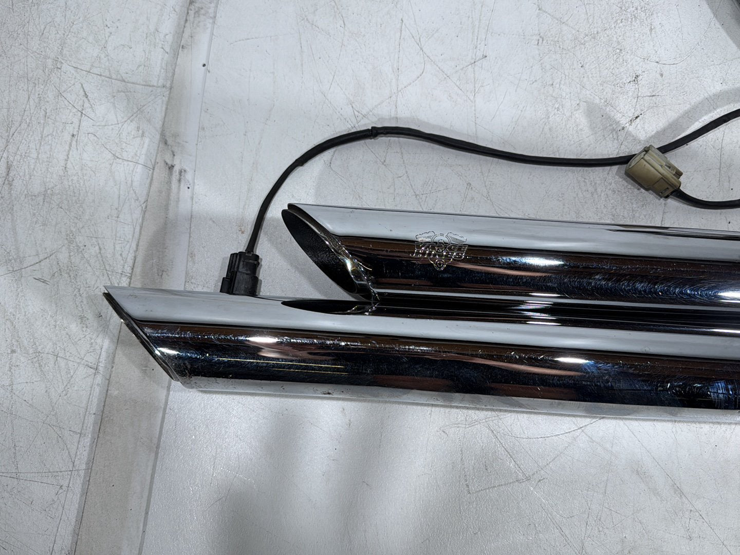 2015 Harley Dyna Low Rider FXDL OEM Exhaust Header Pipes Vance & Hines