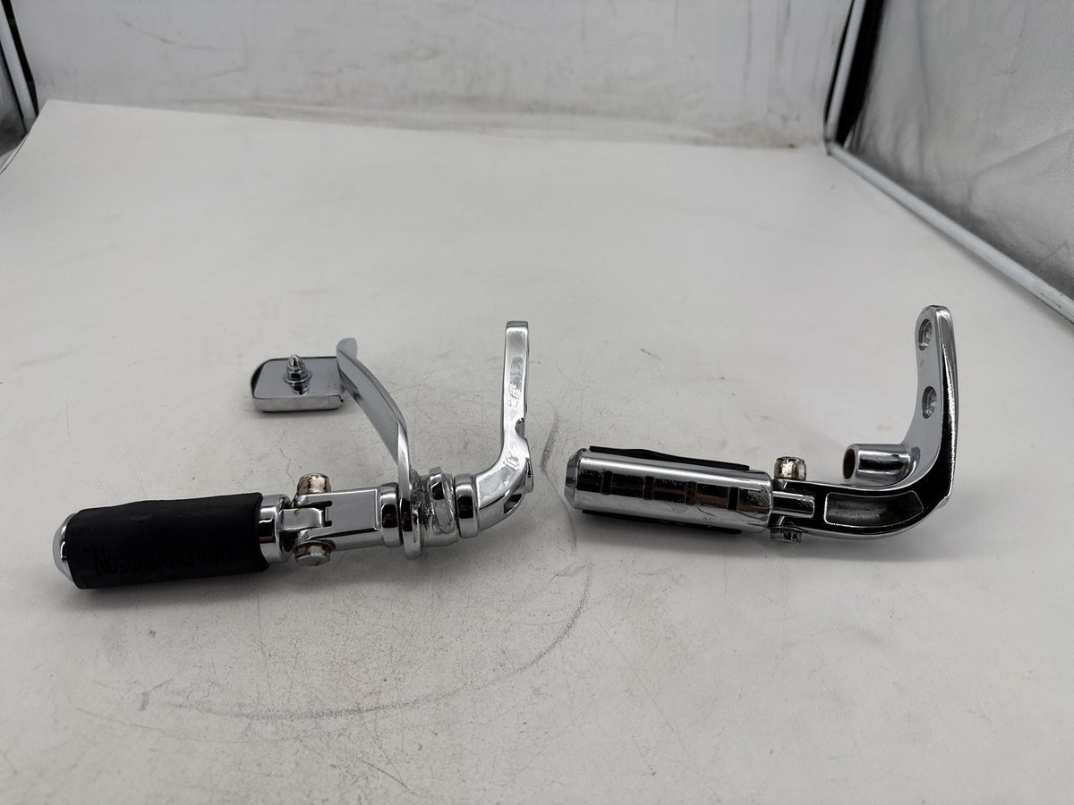 2008 Harley Dyna Fat Bob FXDF OEM Left Right Foot Brake Control Pegs