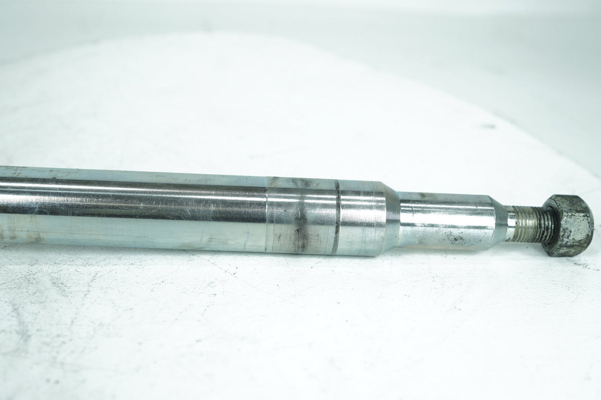 03 Harley Touring FLHTCUI Electra Glide Classic OEM Front Wheel Axle Bolt Shaft
