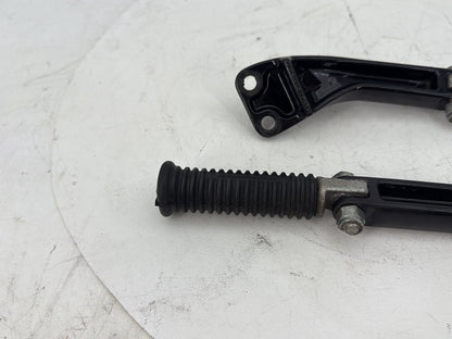 2006 Harley Dyna Super Glide Custom FXDCI OEM Passenger Left & Right Foot Pegs