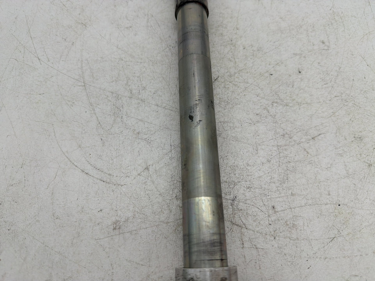 2009 Harley Street Glide Touring FLHX OEM Front Wheel Axle Bolt Shaft