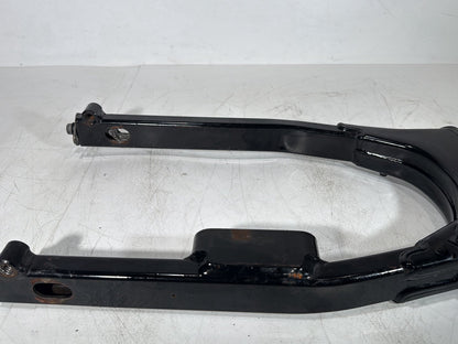 1999 - 2006 Harley-Davidson Touring Road King Police Rear Fork Swingarm Swing Arm  	47549-00