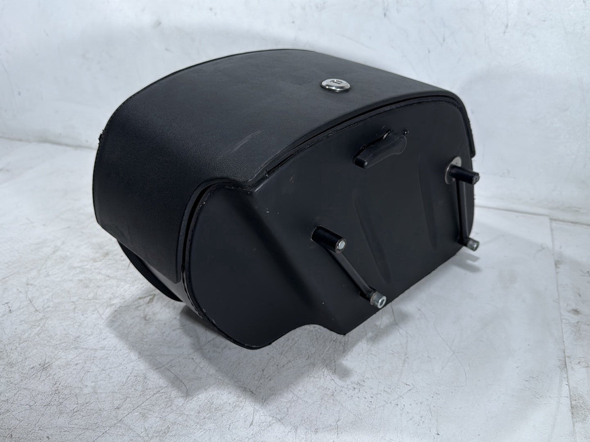14 Harley Dyna Low Rider Rear Right 1 Saddlebag Viking Baelor Medium * NO Key *