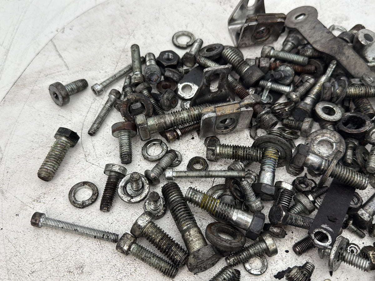 00 Harley Touring FLHTCUI Electra Glide Ultra OEM Hardware Bolts Nuts & Brackets