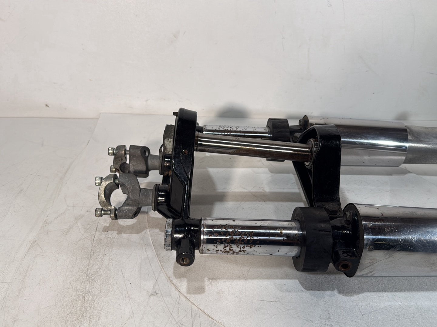 2007 - 2012 Harley-Davidson Touring Street Glide Front Triple Tree Set & LH RH Fork Legs Sliders