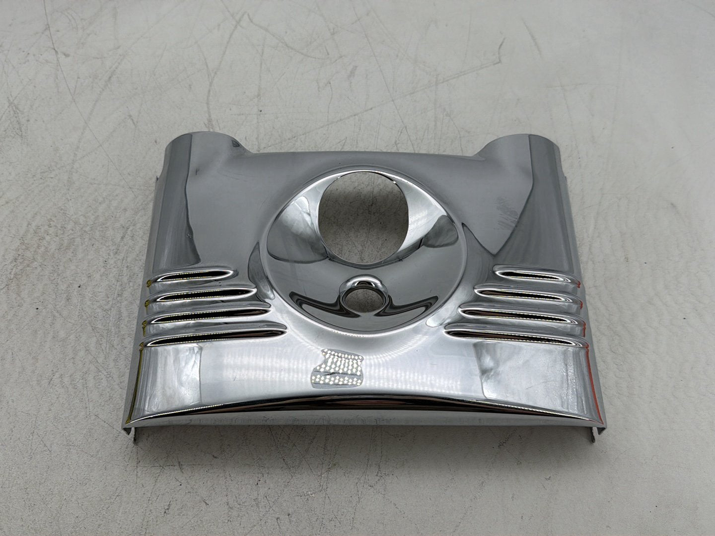 2011 Harley Heritage Softail Classic FLSTC OEM Front Upper Nacelle Headlight Cover Panel