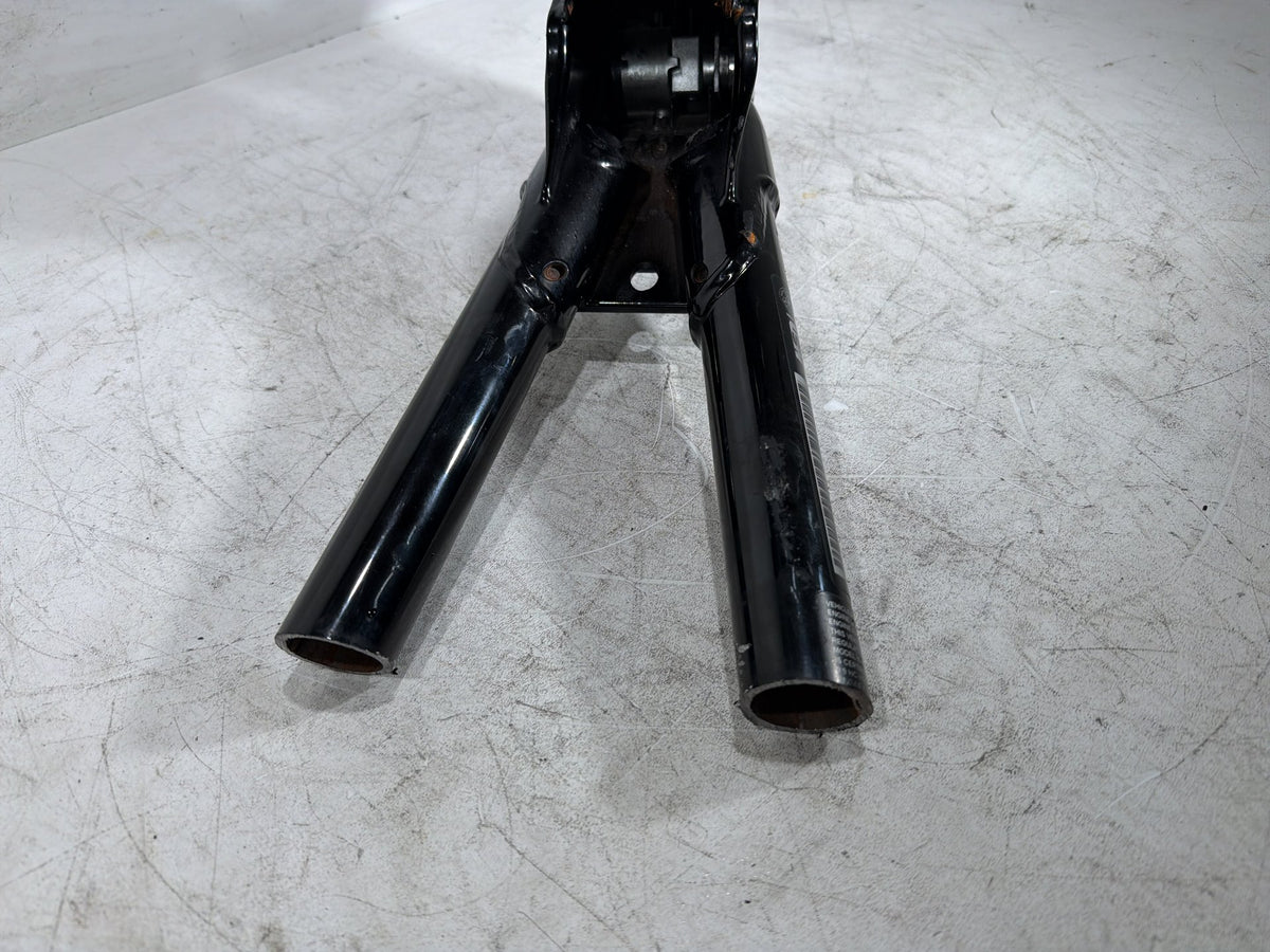2017 Harley Dyna Street Bob FXDB OEM Upper Portion Main Frame Neck Cut Off SLVG