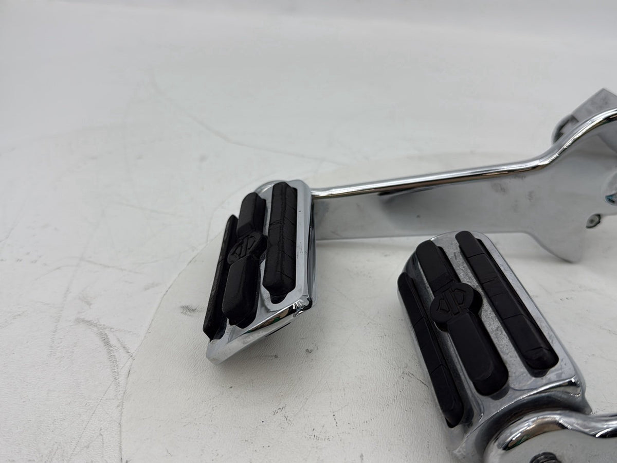 02 Harley Touring CVO Screamin Road King Passenger Left Right Foot Pegs Kuryakyn