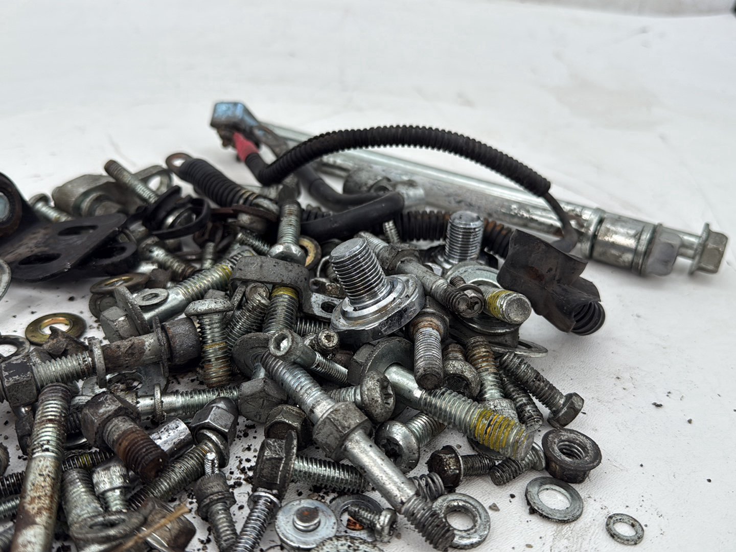 2002 Harley Heritage Softail Classic FLSTC OEM Hardware Bolts Nuts & Brackets