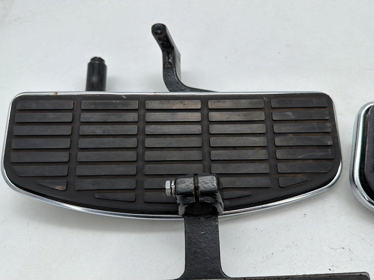 1992 Harley Electra Glide Touring Left Right Driver & Pass Floorboard Foot Rest