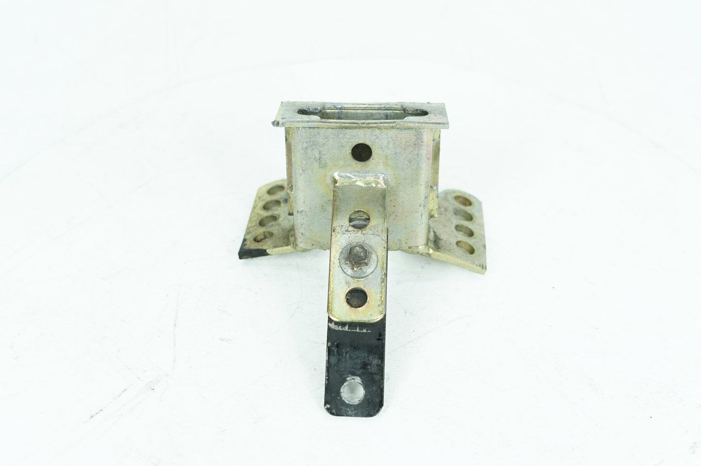 1999 - 2006 Harley-Davidson Touring Road King Classic Driver Rider Backrest Bracket Mount 52589-09A 52589-09A