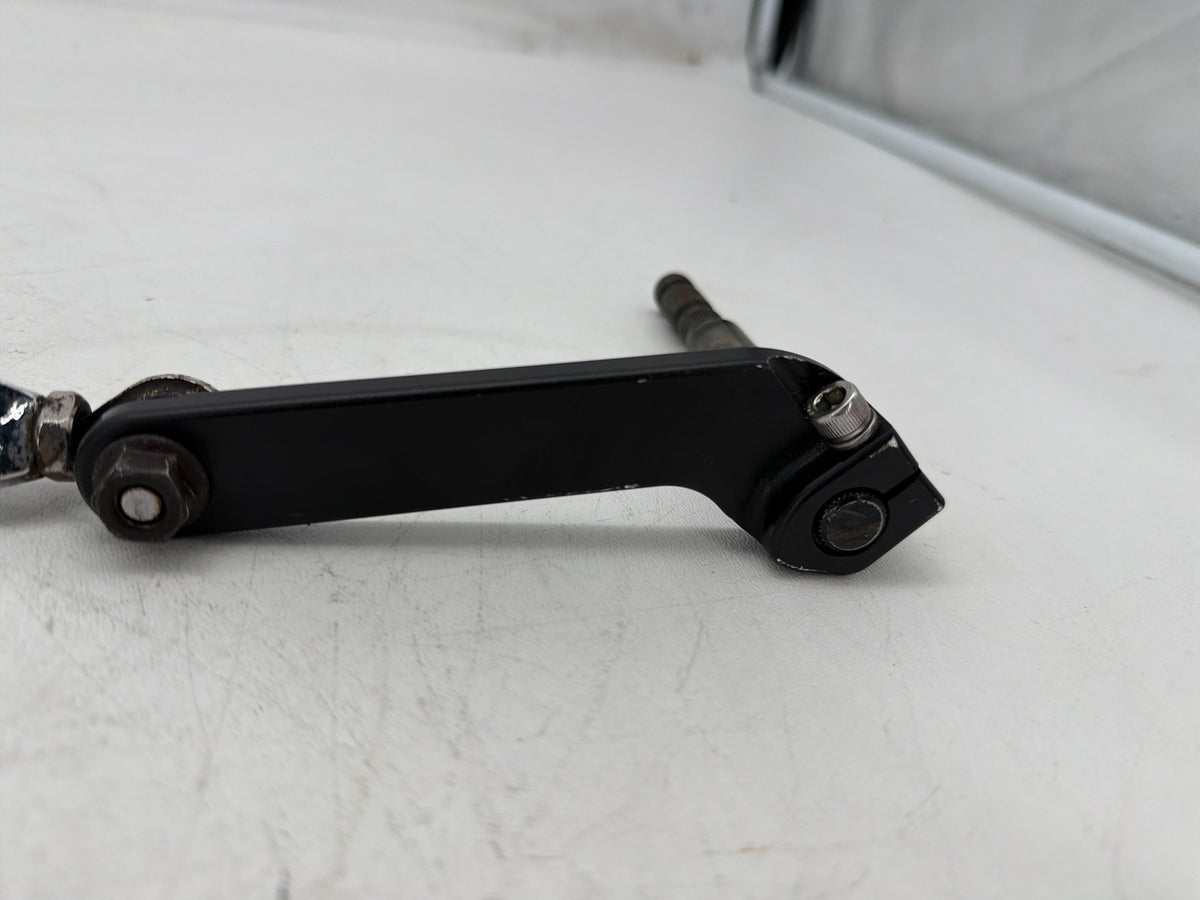 2013 Harley Street Glide Touring FLHX OEM Gear Shifter Lever w/ Rod linkage