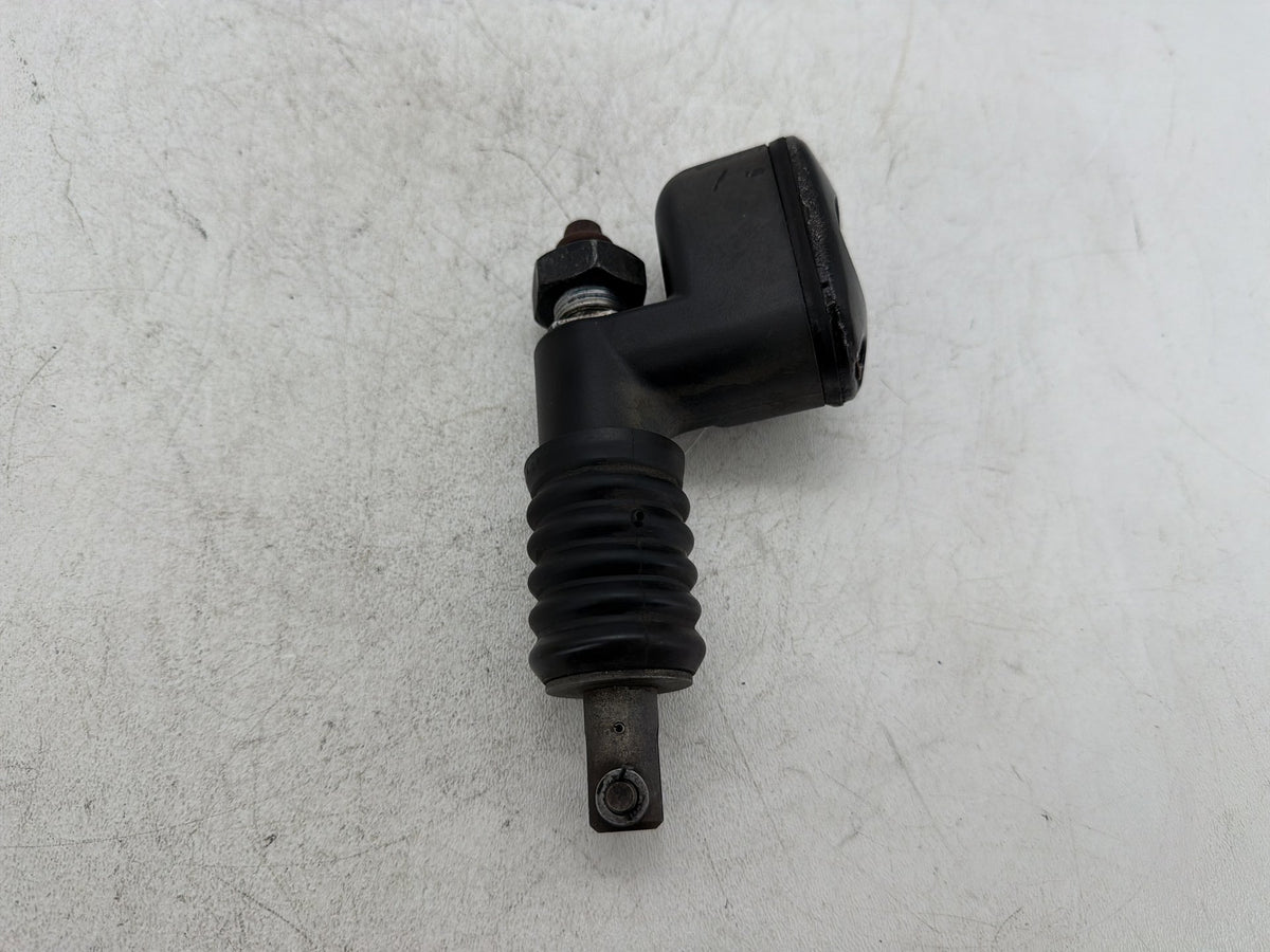 2002 Harley Heritage Softail Classic OEM Rear Brake Master Cylinder Reservoir