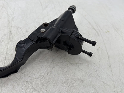 2011 Harley Softail FLSTFB Fat Boy OEM Front Right Brake Lever Master Cylinder