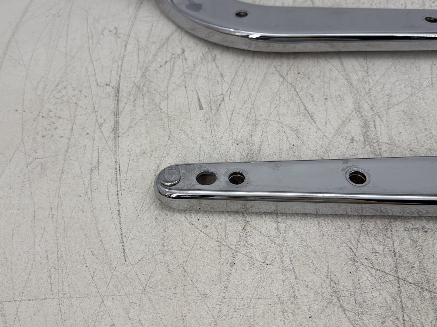 2000 Harley Softail FLSTC Heritage Classic OEM Left Right Saddlebag Fender Struts Brackets