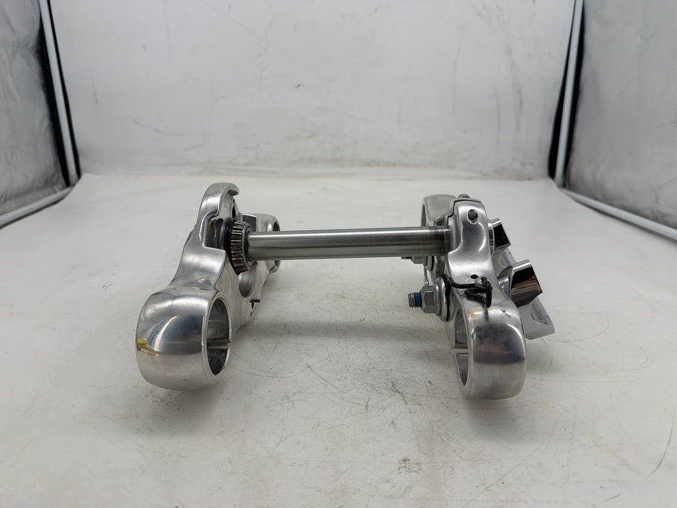 2020 Harley Softail Standard FXST OEM Front Fork Upper Lower Triple Tree