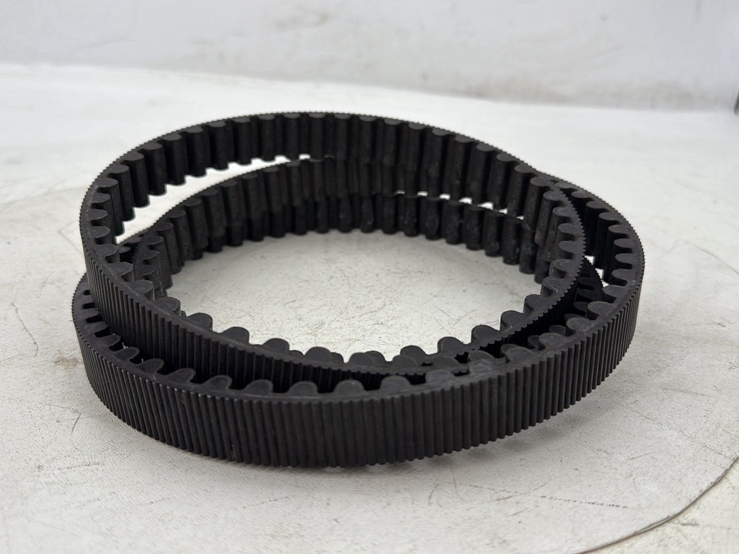 2012 Harley Street Glide Touring FLHX OEM Rear Drive Belt