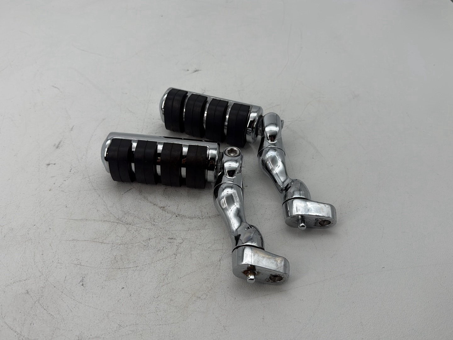 2007 Harley Touring FLHTP Electra Glide Police OEM Passenger Left & Right Foot Pegs