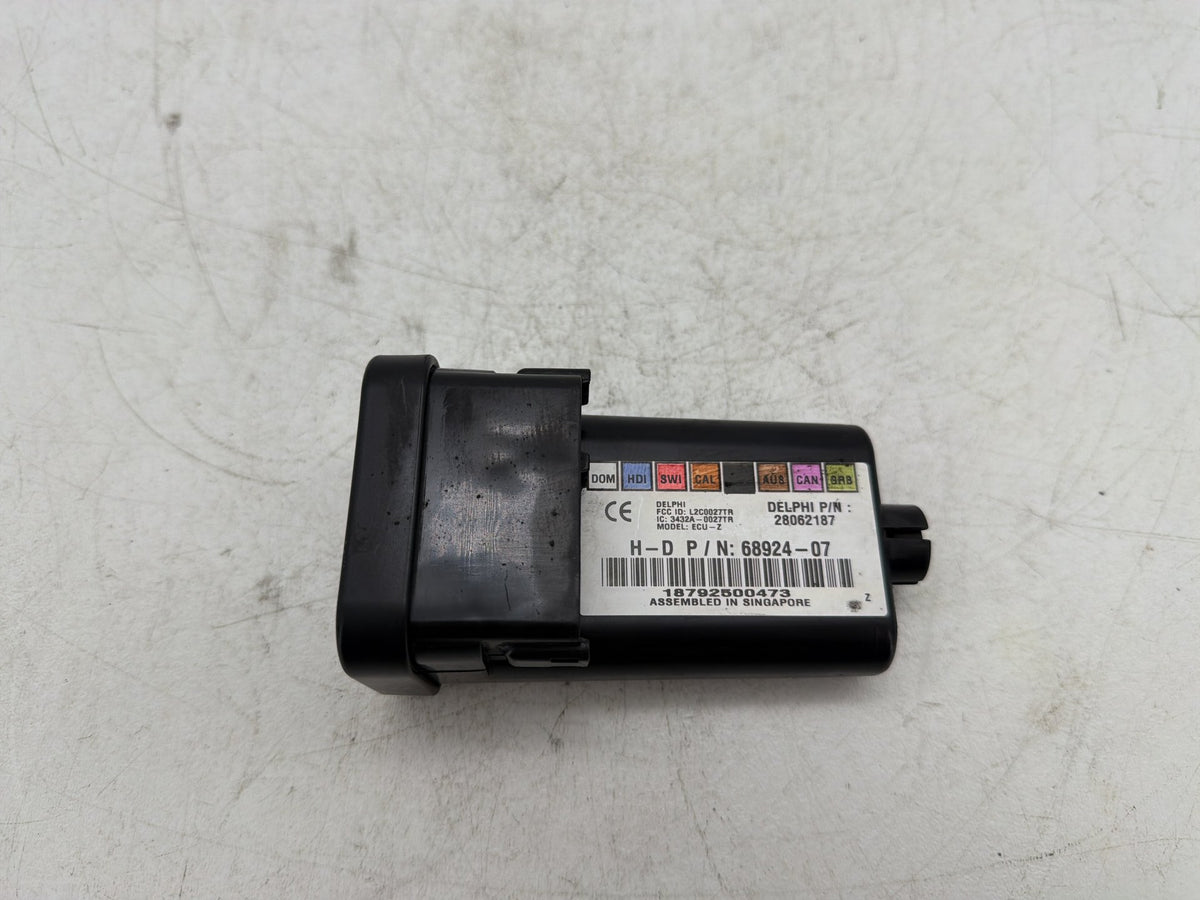 2010 Harley Electra Glide Touring Ultra OEM Turn Signal Security Module TSSM