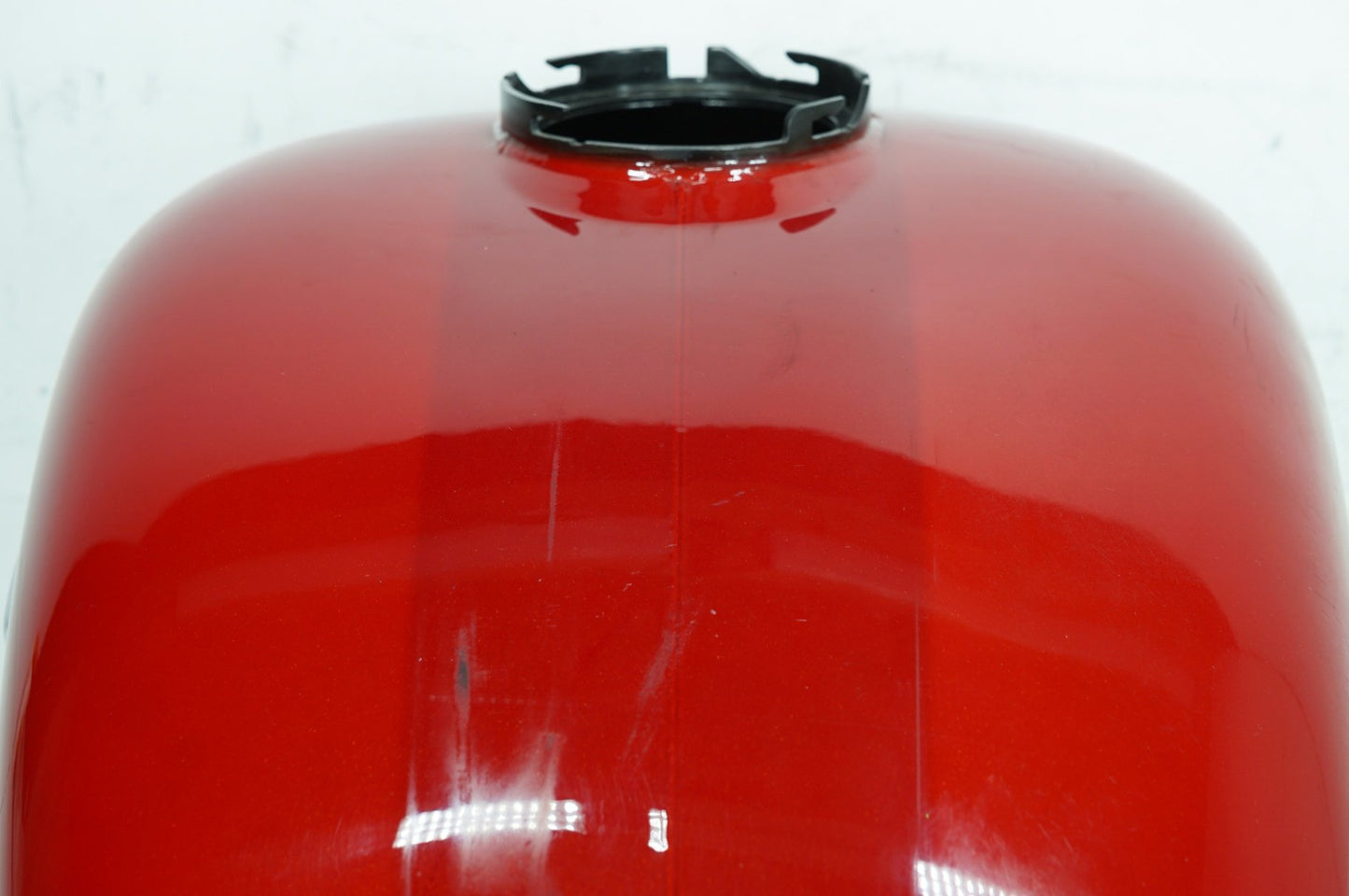 2011 - 2016 Harley-Davidson Touring Electra Glide Ultra Gas Gasoline Fuel Tank Reservoir  61356-08