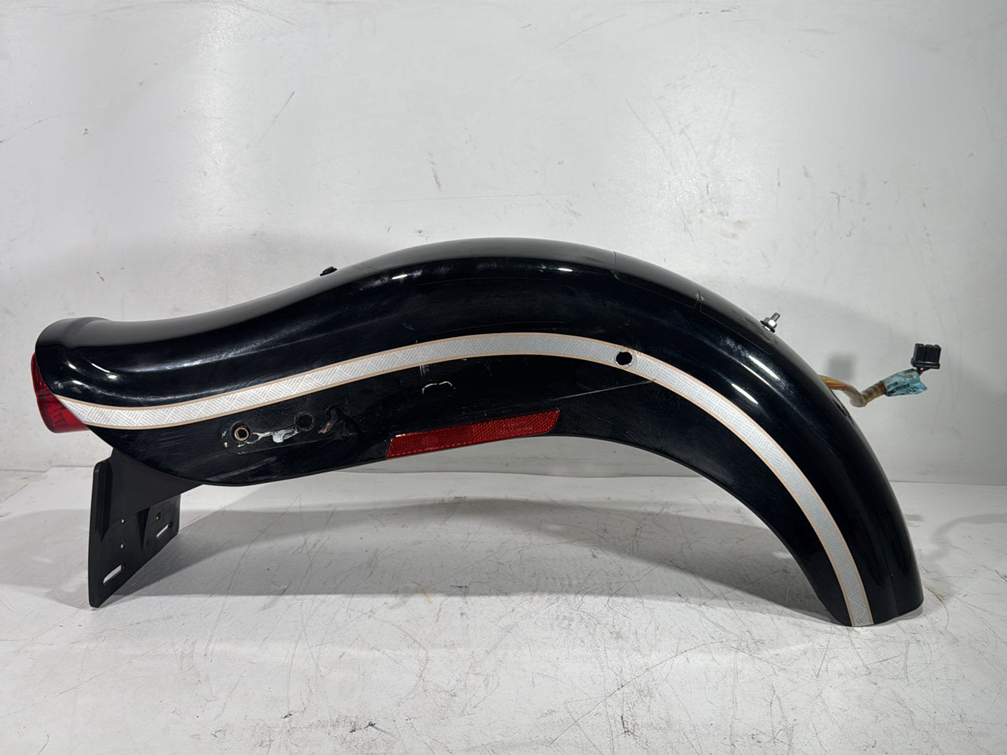 2003 Harley Dyna Wide Glide FXDWG OEM Rear Wheel Fender Taillight Brake Lamp