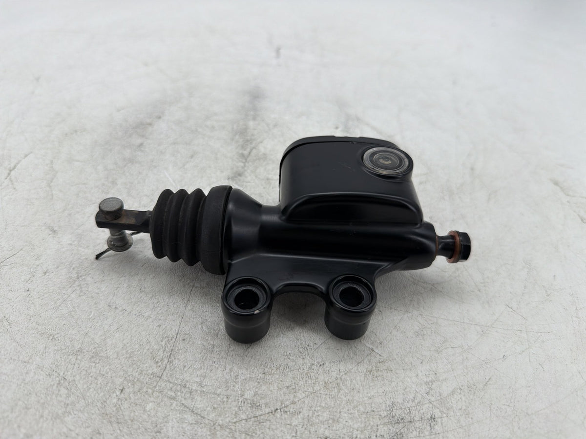 2012 Harley Street Glide Touring FLHX OEM Rear Brake Master Cylinder Reservoir