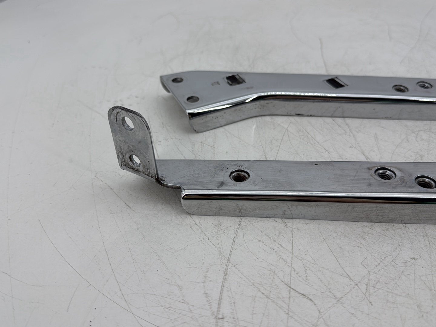 1995 Harley Touring FLHTCI Electra Glide Classic OEM Left Right Saddlebag Fender Struts Brackets