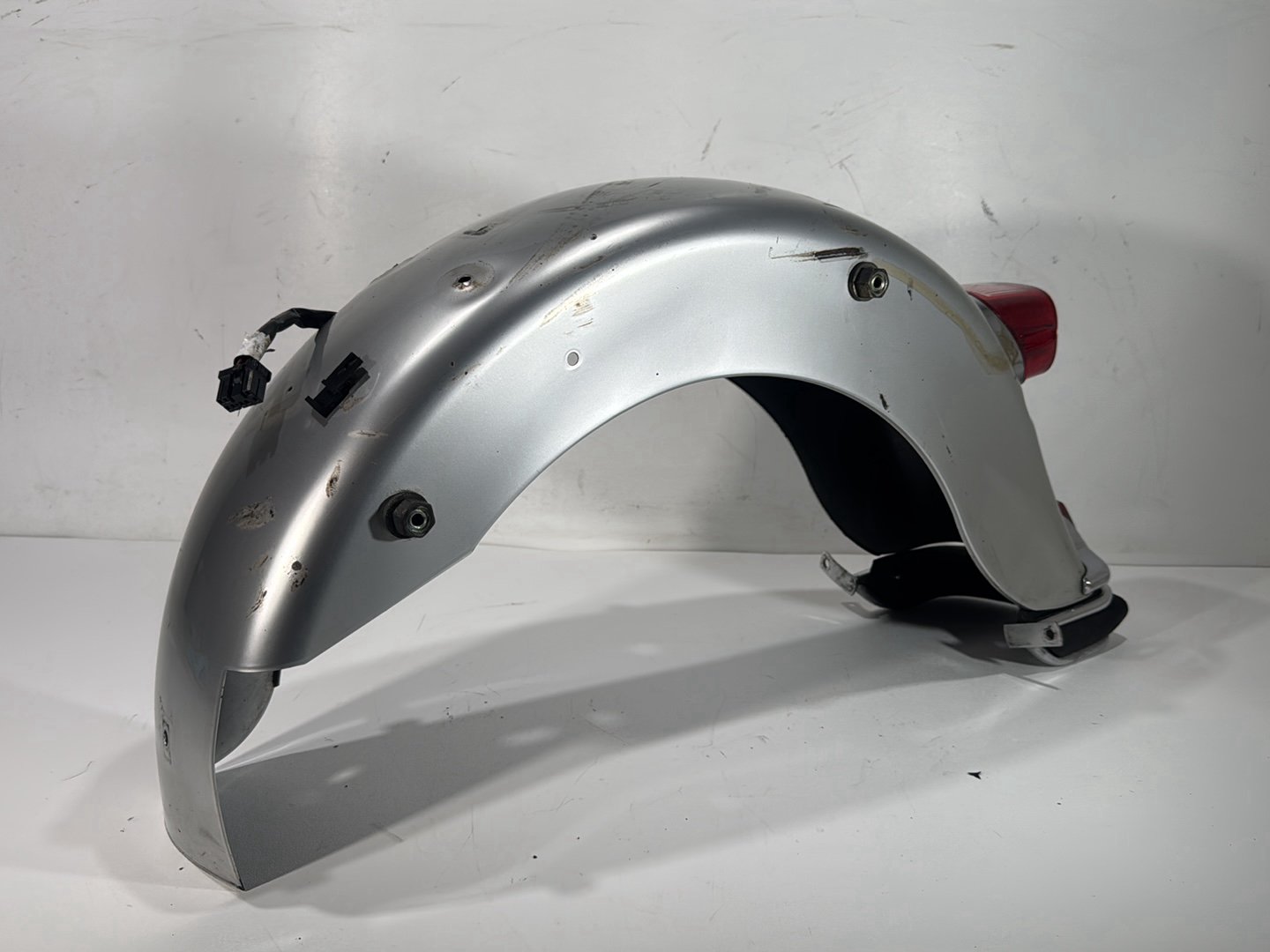 2003 Harley Electra Glide Touring Ultra FLHTCUI OEM Rear Wheel Fender Taillight Brake Lamp