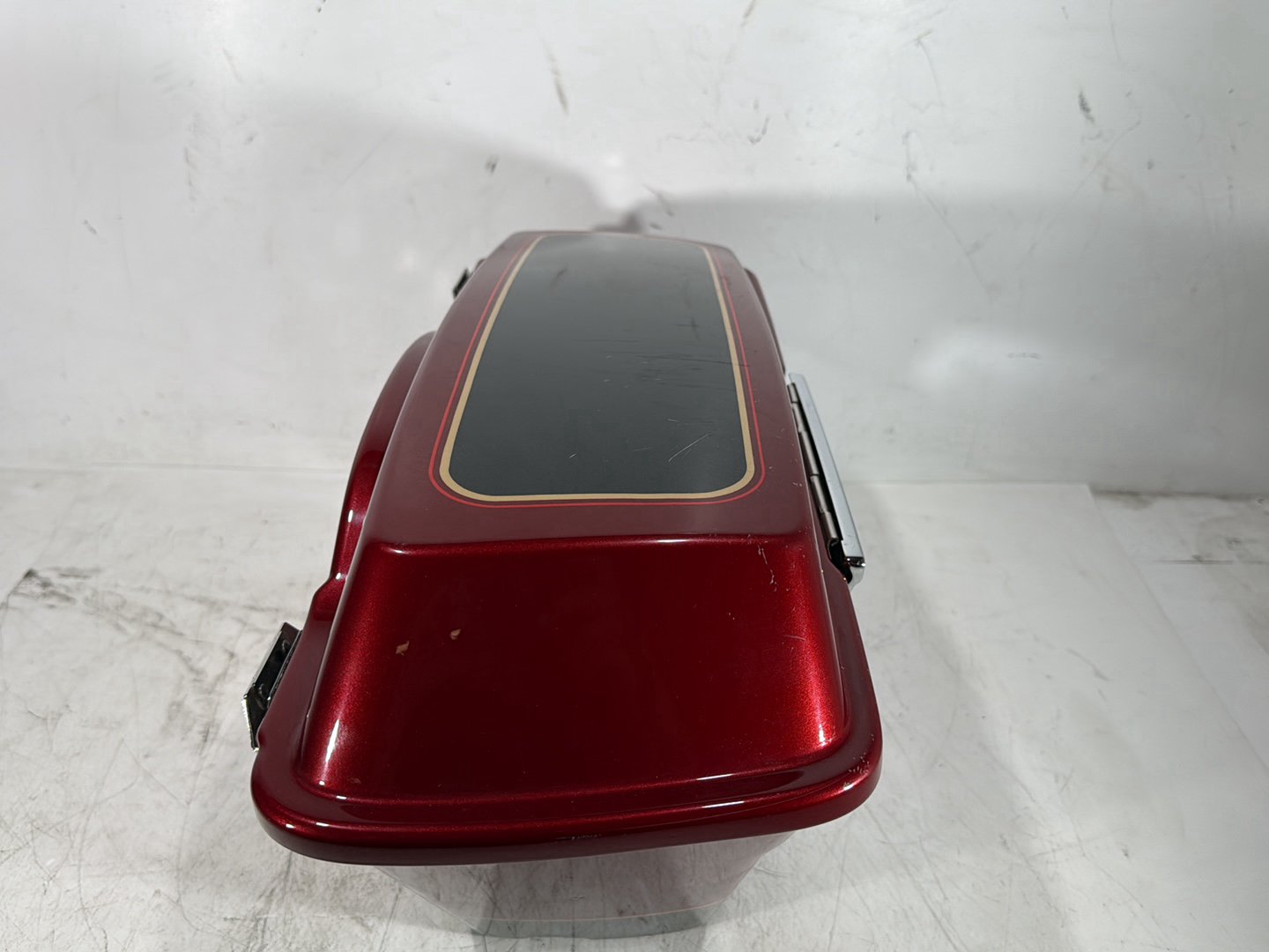 2007 Harley Touring FLHTC Electra Glide Classic OEM Left 1 Saddlebag Luggage NO Key