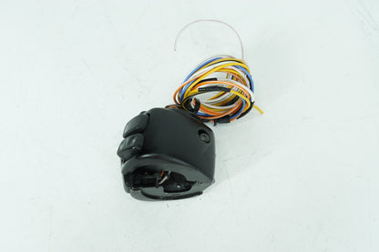 1999 - 2007 Harley-Davidson Dyna Wide Glide Left Turn Signal Headlight Switches Controls 71682-06A