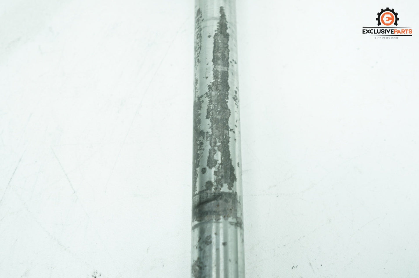 2007 - 2013 Harley-Davidson Touring Electra Glide Classic Rear Wheel Axle Bolt Shaft 41056-09
