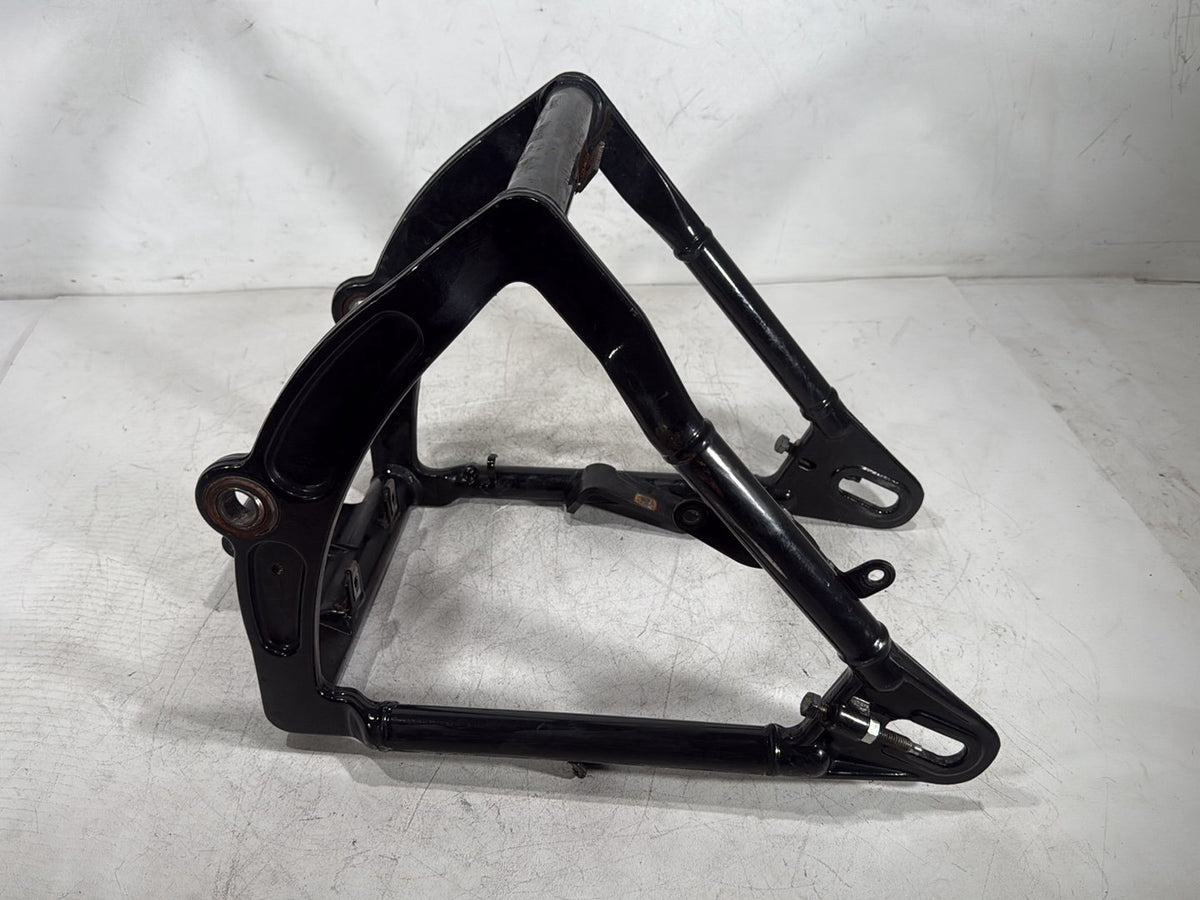 2005 Harley Softail Fat Boy FLSTF OEM Rear Fork Swingarm Swing Arm