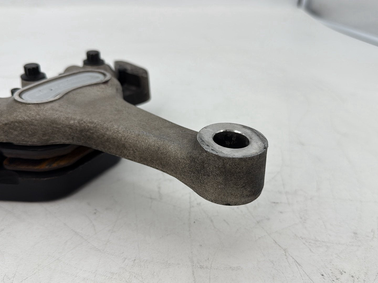 2007 - 2012 Harley-Davidson Touring Electra Glide Ultra Rear Back Brake Caliper 	44080-08