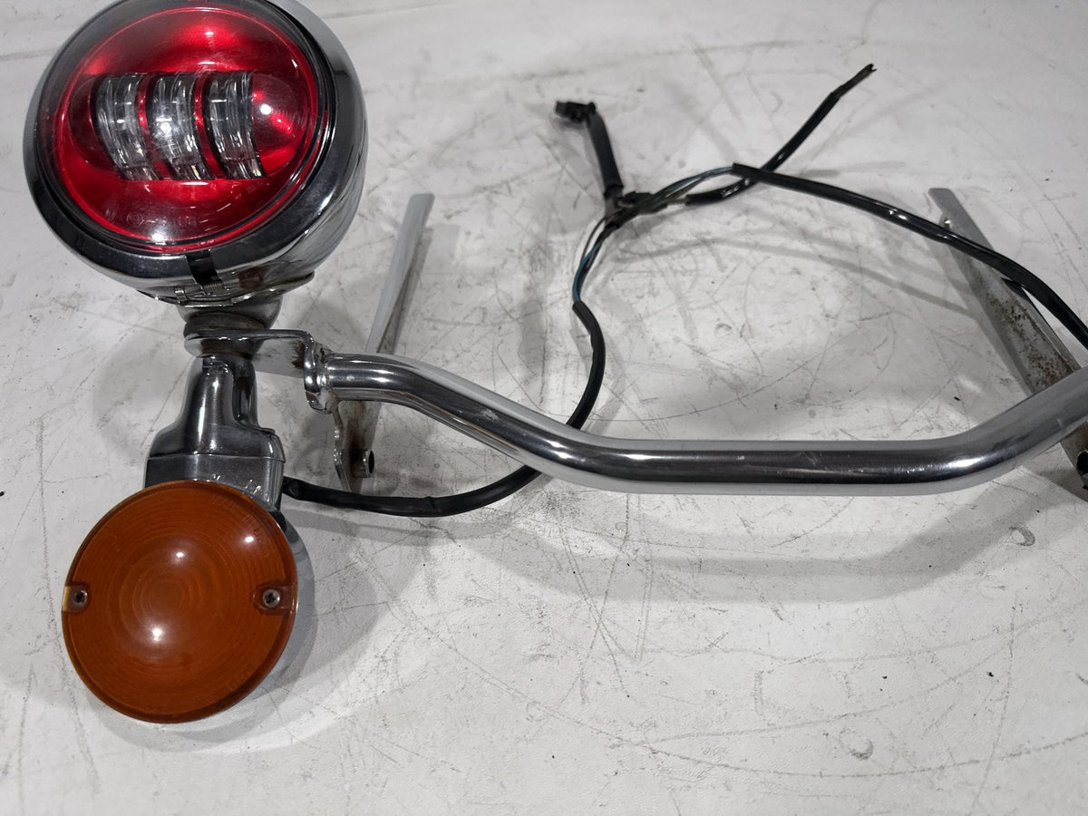 2002 Harley Heritage Softail Classic Front Turn Signal Indicators Aux Light Bar