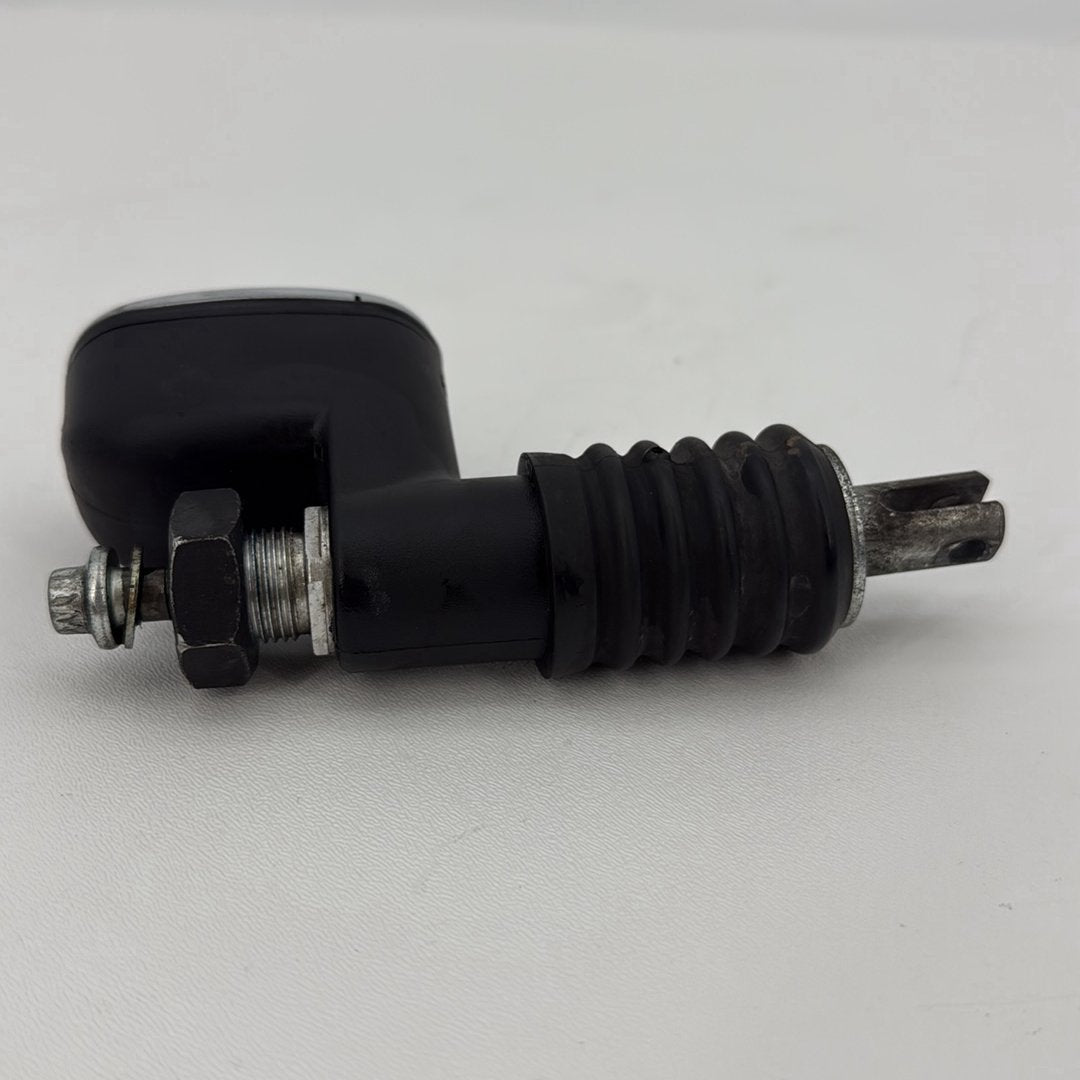 2007 - 2012 Harley-Davidson Touring Street Glide Rear Brake Master Cylinder Reservoir  	41767-05A